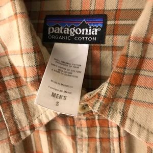 Men’s Patagonia small button-down